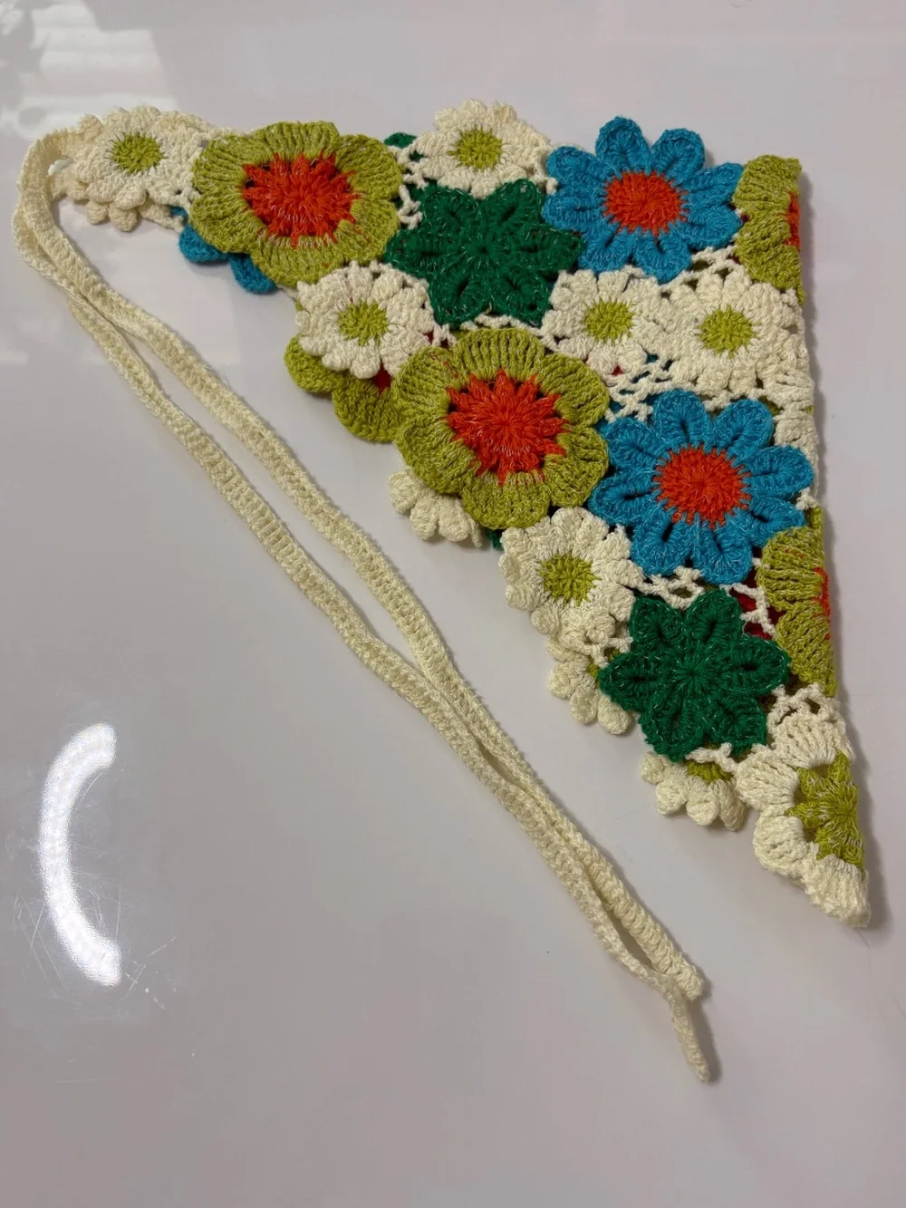 Women's Knitted Floral Triangle Headscarf Pastoral Style Crochet Headscarf
